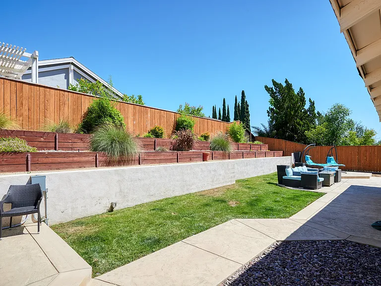 3078 N Saddleback Ct — Photo 38
