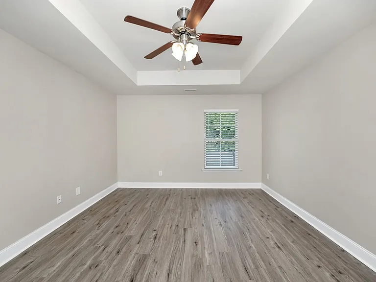 130 Tybee Dr — Photo 23