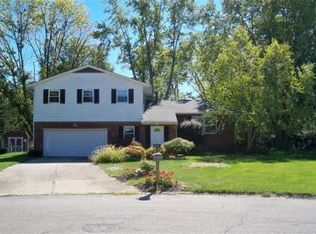 2006 Carriage Hall Ct, Dayton, OH 45459