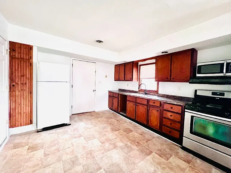 Dining room space