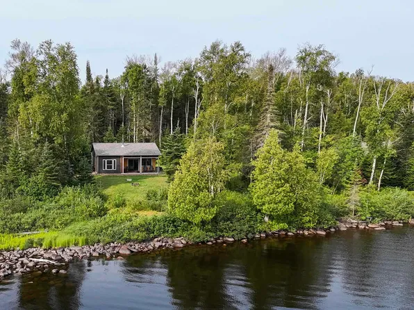 1093 South Shore Dr, Grand Marais, MN 55604