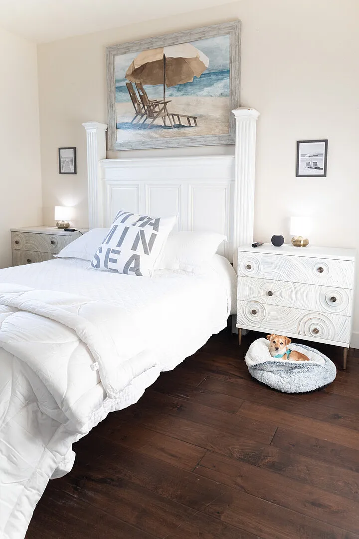 Remote Worker Friendly | Pets Welcome | Bike or Walk — Photo 1