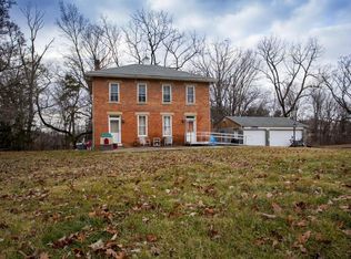 8221 Flint Rd, Columbus, OH 43235