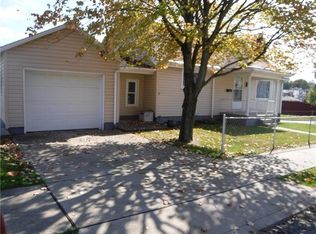 999 Bechtel St, Monaca, PA 15061