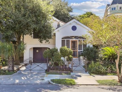1130 Jackson Ave, New Orleans, LA, 70130