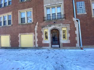 1843 E 84th St, Chicago, IL 60617