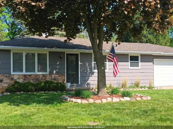 1225 Delray Dr, Green Bay, WI 54304