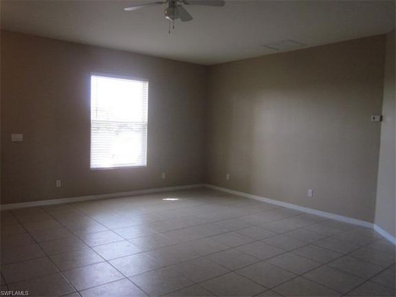 4th image of 1505 NE 12th Pl