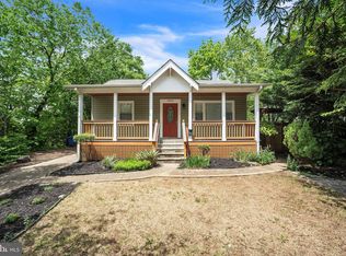 3225 12th St S, Arlington, VA 22204