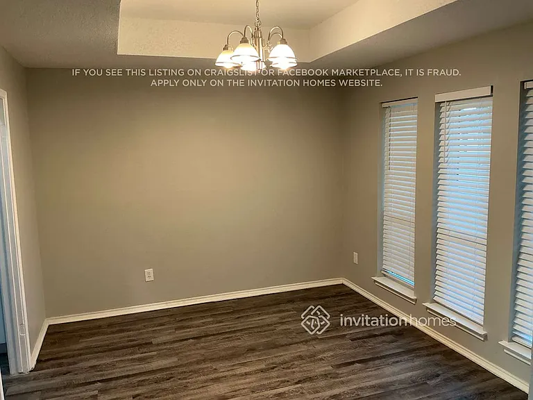 7510 Estates Way — Photo 8