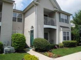 140 Cambridge Ct #C040, Clifton, NJ 07014