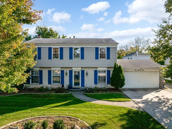 161 39th St, Downers Grove, IL 60515