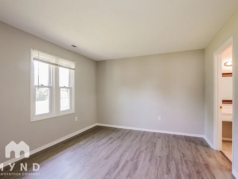 8401 Clear Meadow Ln — Photo 11