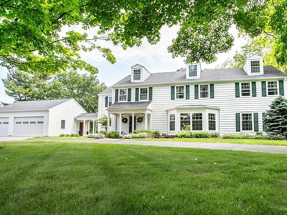 3rd image of 31523 W Pine Meadows Ln