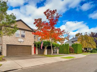 21391 NE Shore Dr, Fairview, OR 97024