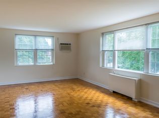 124 Worthen Rd, Lexington, MA 02421