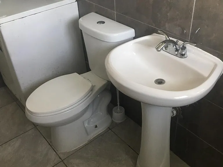 8116 Gilbert Dr — Photo 19