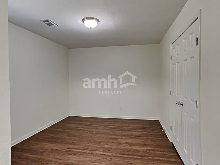 1034 Chase Park Dr — Photo 16