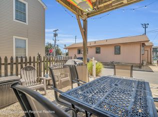 112 Johnson Rd, Lavallette, NJ 08735