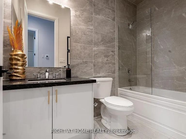 101 Sladden Ct — Photo 24