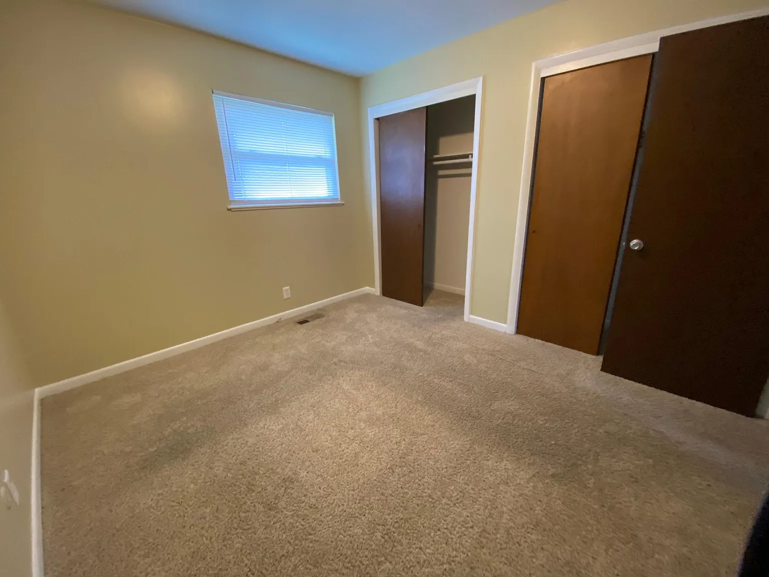 2612 Margybeth Ave — Photo 2