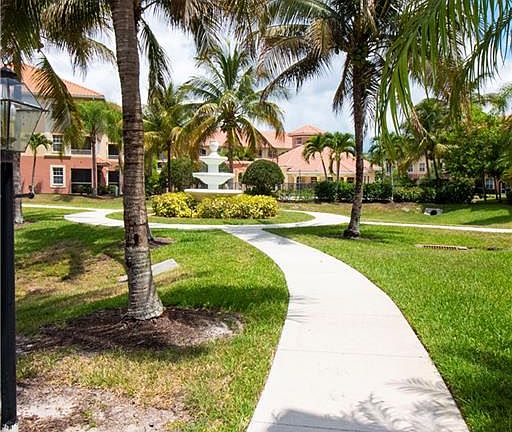 3rd image of 1133 Van Loon Commons Cir APT 104