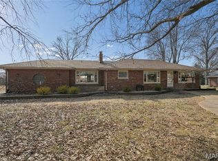 838 Middleboro Dr, Saint Louis, MO