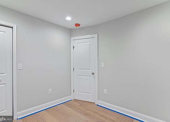 3rd image of 5032 13th St NE