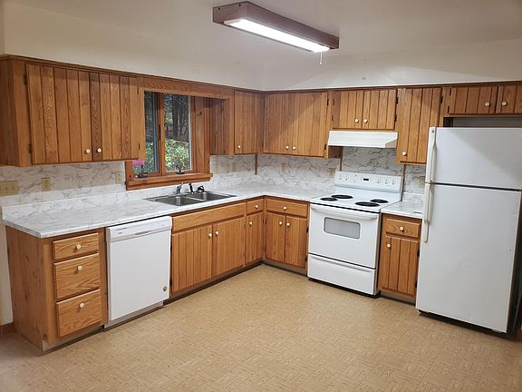 4th image of 3881 Charlotte Creek Rd #2