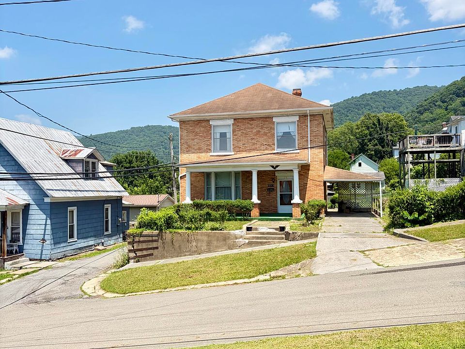 1st image of 211 9th Ave