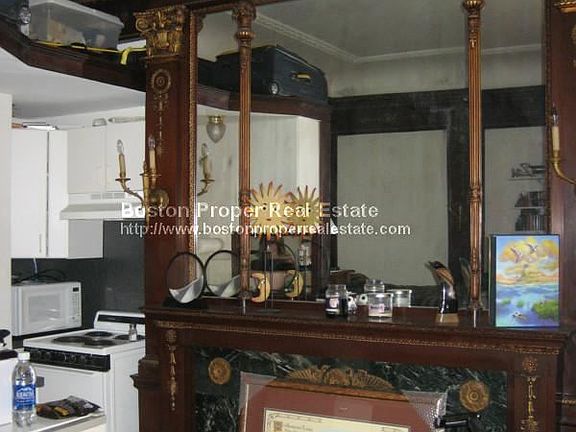 245 Beacon St. #2R Boston - Back Bay Unit Photo 6