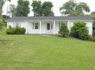 1089 Florist Dr, Abingdon, VA 24210