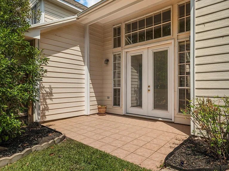6830 Jasmine Place St — Photo 37