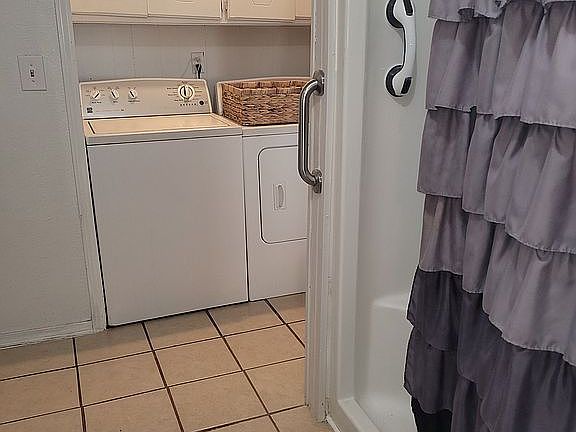 Washer and dryer hook up