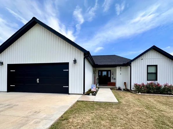 407 S Jefferson Street, Diamond, MO 64840