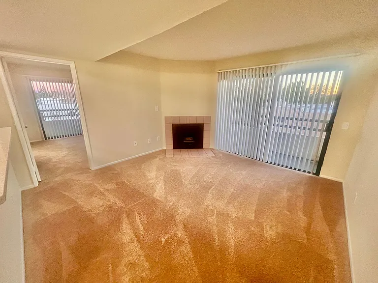 Lassen Apartments — Photo 14