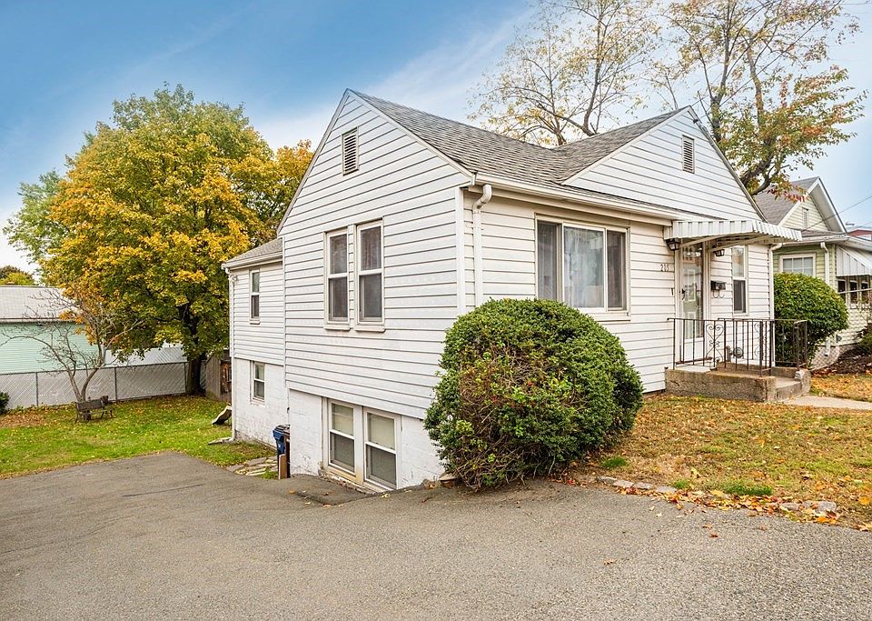 1st image of 205 Malden St