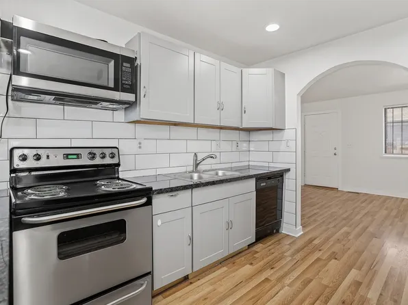 3174 W Center Ave #A, Denver, CO 80219