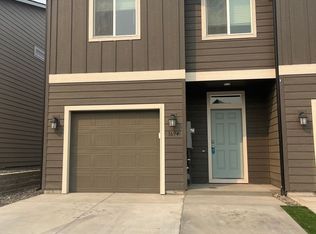 3694 S Roosevelt Pl, Kennewick, WA 99338