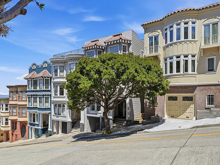 1818 Taylor St — Photo 2