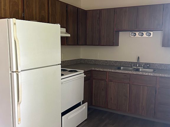 4th image of 3714 W Central Ave #1