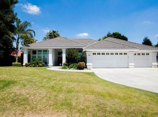 2200 Lone Tree Ct, Bakersfield, CA 93312