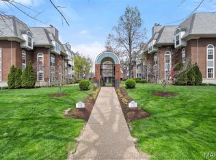 4225 W Pine Blvd APT 4, Saint Louis, MO 63108