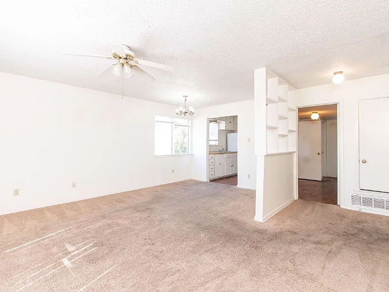 507 E Beeline Ln #3 — Photo 2