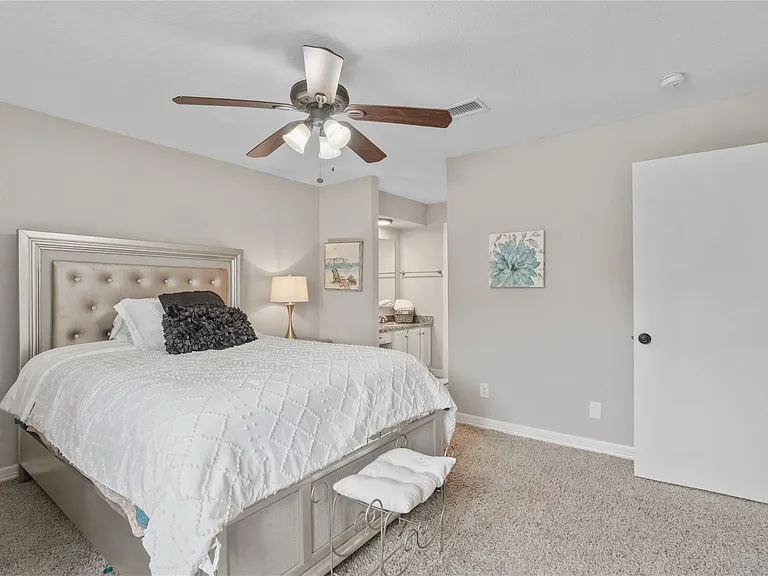 2938 Camelot Ln — Photo 27