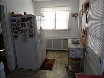 5th image of 606 W Newport Pike