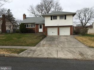 1122 Harvest Rd, Cherry Hill, NJ 08002