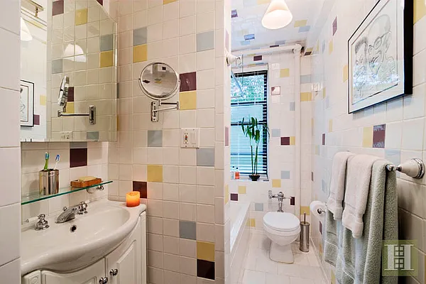 Sold by Halstead Real Estate | media 15