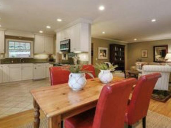 233 La Espiral Rd, Orinda, CA 94563