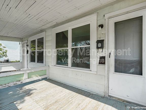 4th image of 334 Lechner Ave